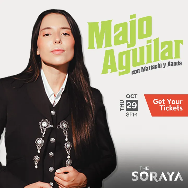 Majo Aguilar: Con Mariachi y Banda