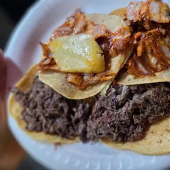 Tacos El Gorrión