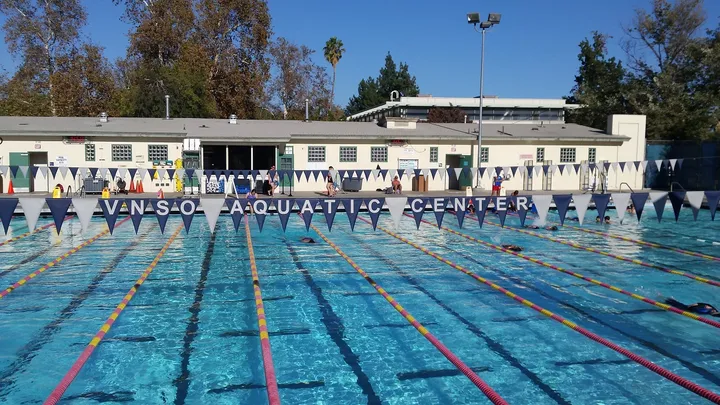 Van Nuys / Sherman Oaks Aquatic Center